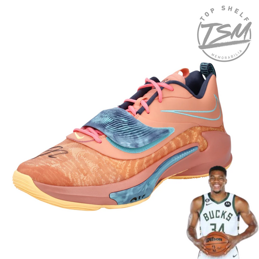 Giannis Antetokounmpo Autographed Nike Zoom Freak 3 Shoe